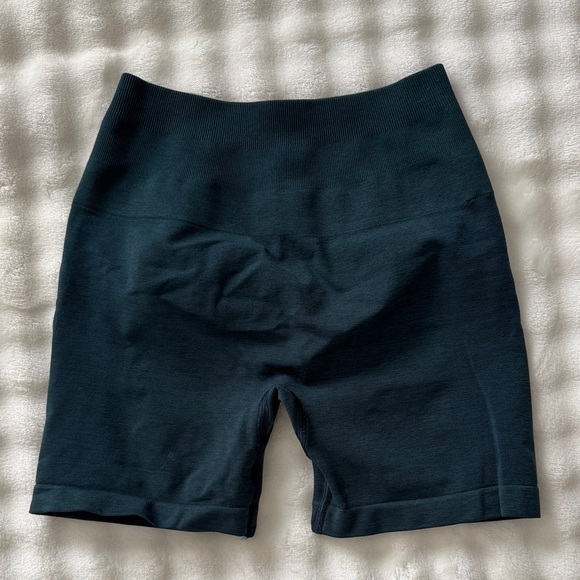 Alphalete Women's Forest Green Amplify Shorts - Picture 2 of 3